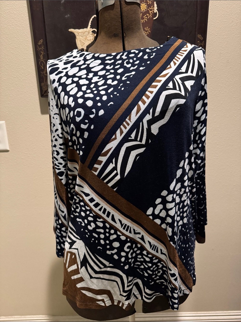 Chico's Navy, White & Brown Travelers Pullover Sz 2
